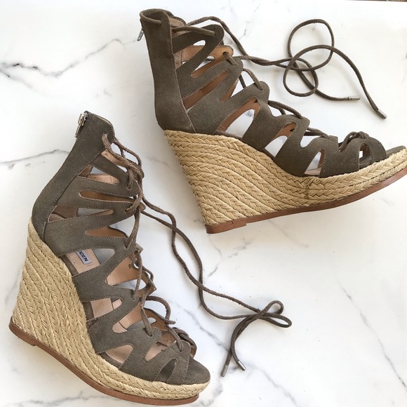 Steve Madden suede lace up wedges - Picture 2 of 8